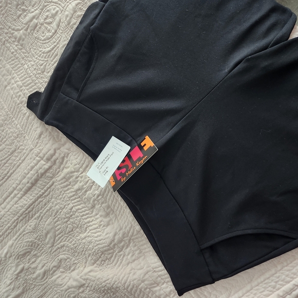 Black Diamond - Picture 2 of 7